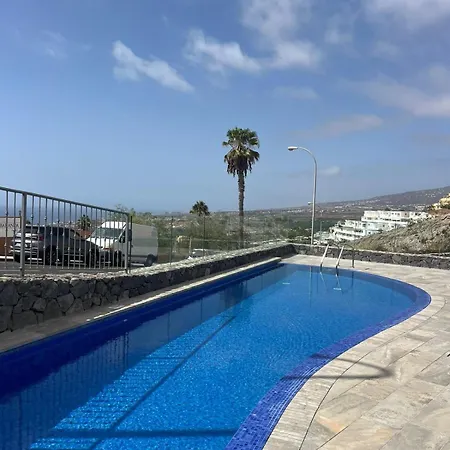 Апартаменты Amazing Duplex With Panoramic Ocean Views